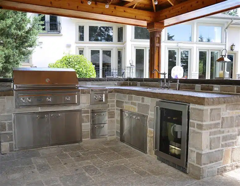 Colorado Springs Outdoor Kitchens - Footprint Decks & Design